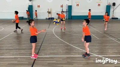 詹姆斯请全队吃饭