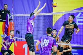 大谷翔平全票当选美联 MVP，单季达成 46 轰、100 打点及 9 胜的非人类数据